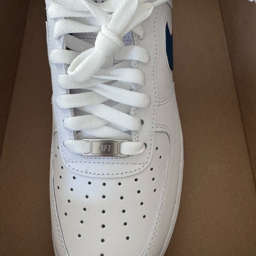Nike White Leather Sneakers with Blue Logo - Picture 3 of 5